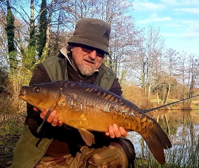 fish 18930628451414135917..jpg